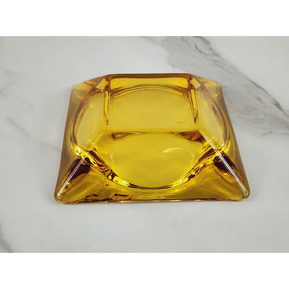 Mid Century Ashtray Square Amber Glass 4 3/4" Yellow Glass Art 70's Home Decor - Picture 7 of 10